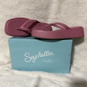 Seychelles Women's Mauve Sandals